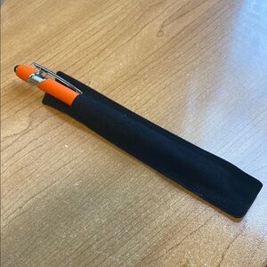 Black Pen Holder